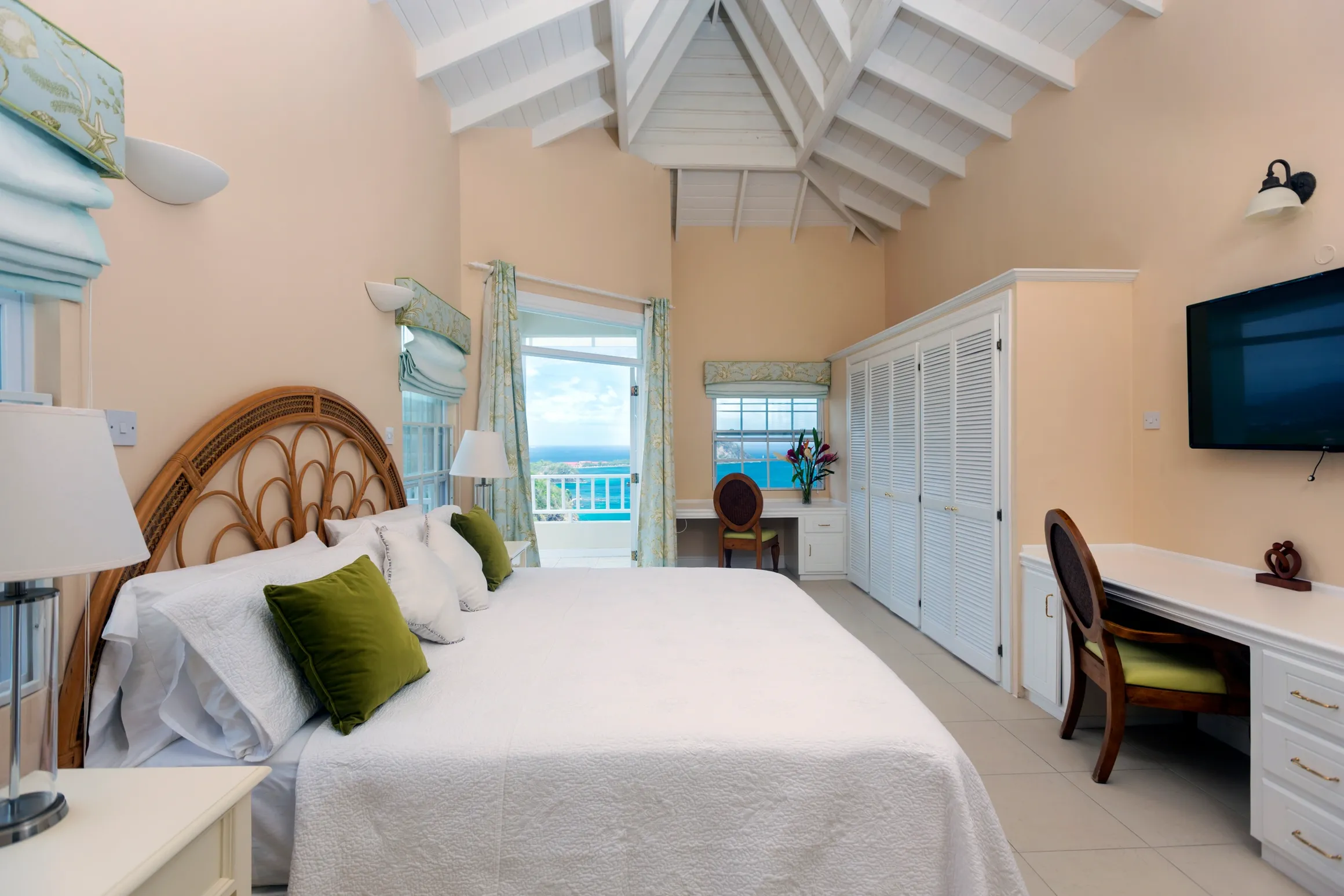 Villa Brise De Mer bedroom